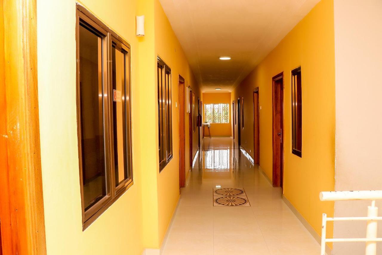 Madina Bonsukoda Lodge מראה חיצוני תמונה