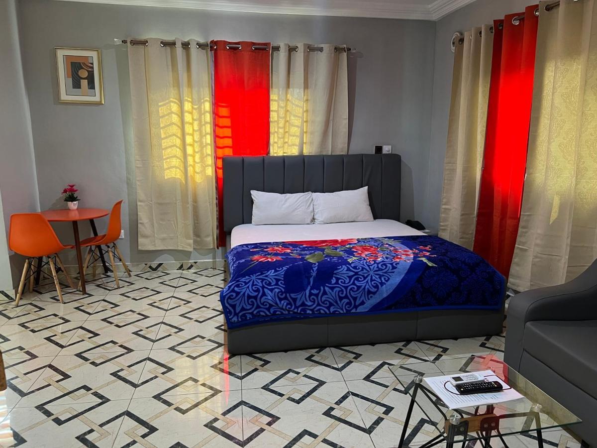 Madina Bonsukoda Lodge מראה חיצוני תמונה