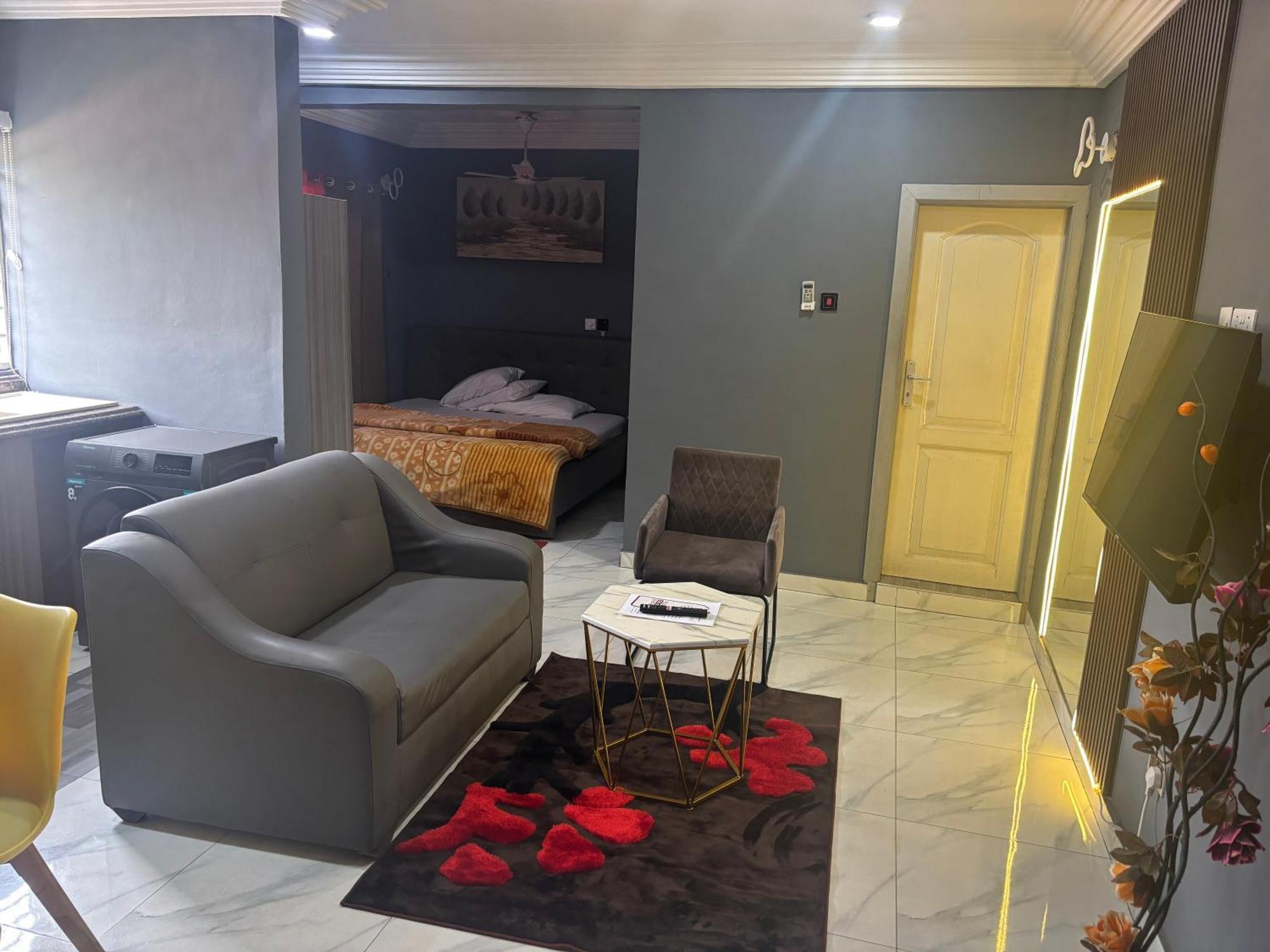Madina Bonsukoda Lodge מראה חיצוני תמונה