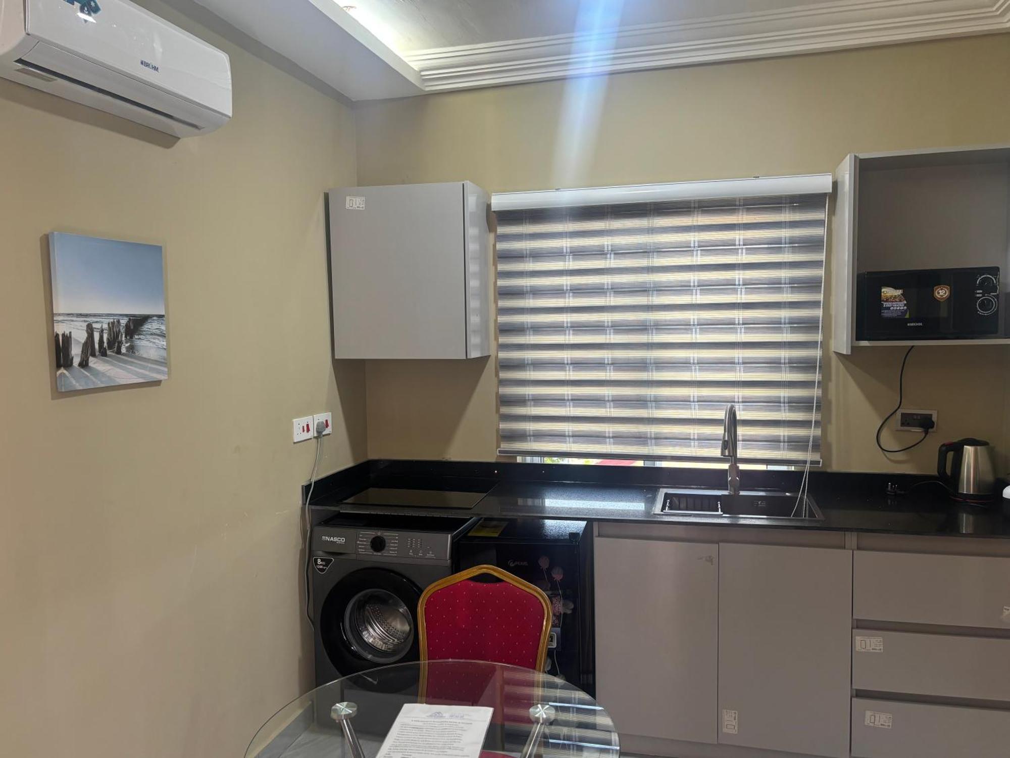 Madina Bonsukoda Lodge מראה חיצוני תמונה